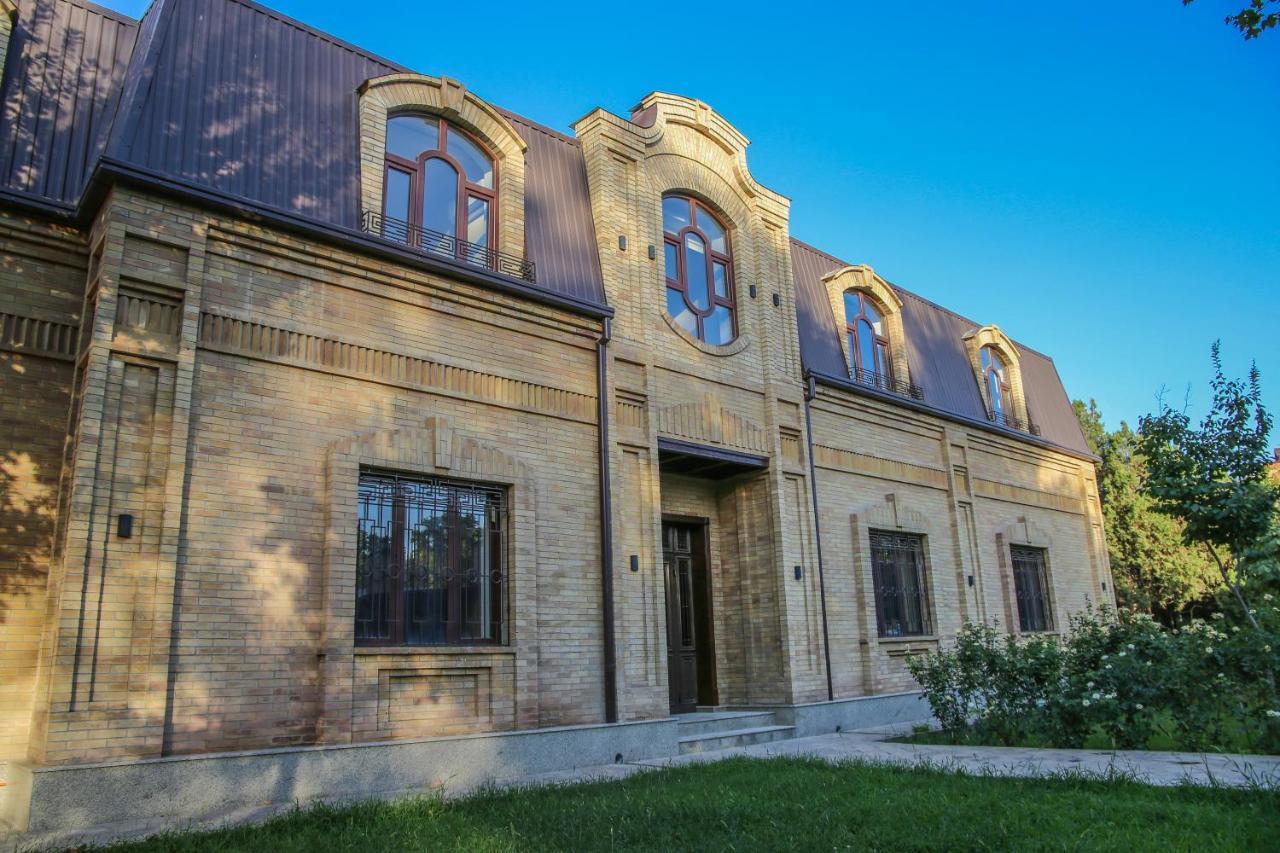 Hotel Vostok ทาชเคนต์ ภายนอก รูปภาพ